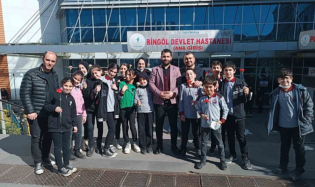 Bingöl'de öğrencilerden anlamlı etkinlik