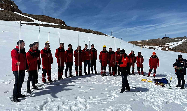 Bitlis'te AFAD'dan çığ eğitimi
