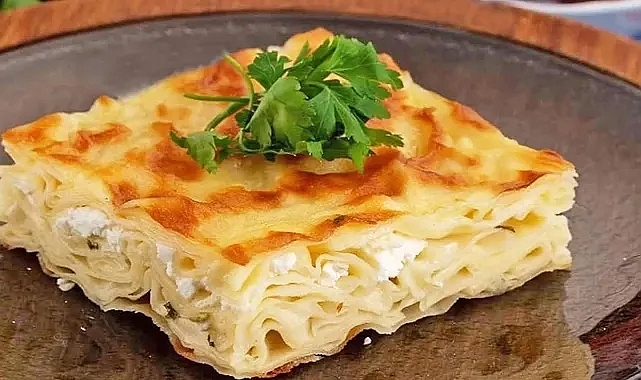 Bu tarif herkesin favorisi olacak: Börek ustalarına taş çıkartacak Su Böreği tarifi