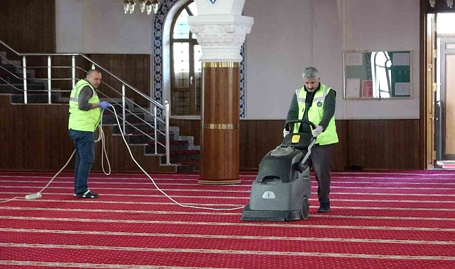 Camiler Ramazan Temizliği Başladı