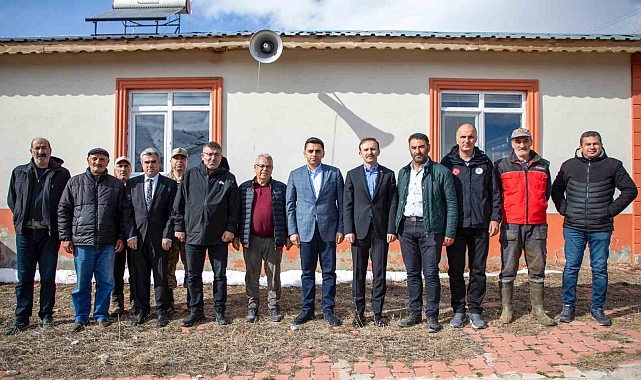 Canpolat, Otlukbeli'nin köylerinde incelemelerde bulundu