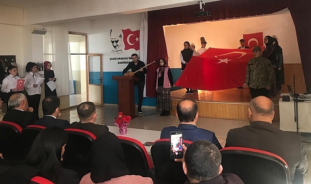 Çıldır'da İstiklal Marşının Kabulü Programı Düzenlendi