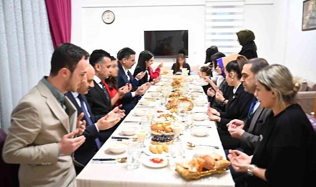 Çocuk evleri sitesinde iftar heyecanı