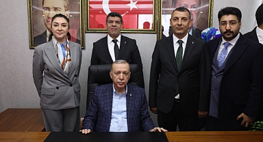 Cumhurbaşkanı, Ağrı’da AK Partililerle bir araya geldi