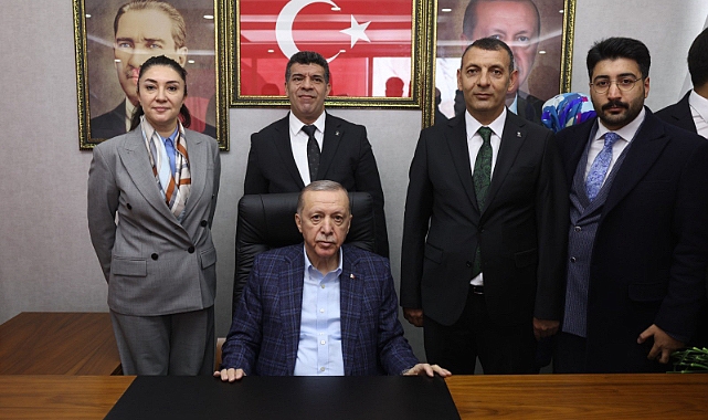 Cumhurbaşkanı, Ağrı’da AK Partililerle bir araya geldi