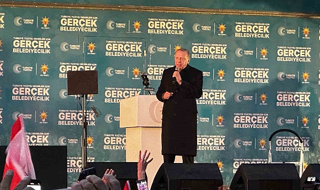Cumhurbaşkanı Erdoğan, Yüksekova'dan ayrıldı