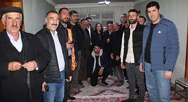 Dem Parti Ağrı Belediye Eşbaşkan adayları saha çalışmalarına hız verdi