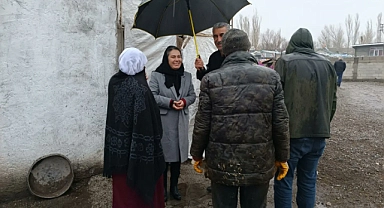 Dem Parti Ağrı’da çalmadık kapı bırakmıyor