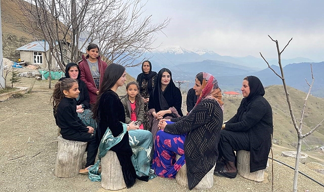 Derecik'te ilk kez bir kadın, muhtar adayı oldu