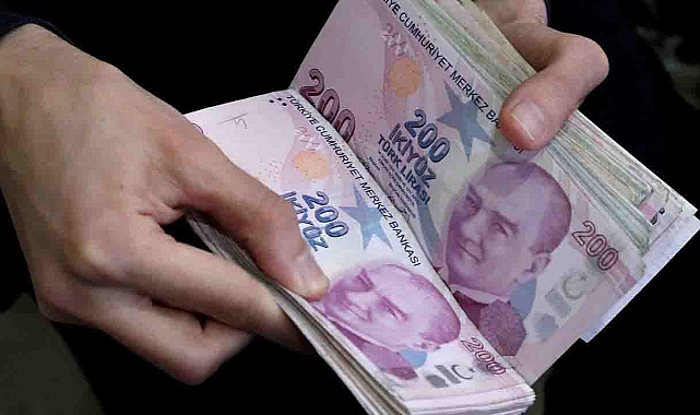 Dikkat Emekliler! SGK Sahte İşyerlerinde Çalışanları Tespit Ediyor, Maaşlar Kesiliyor!