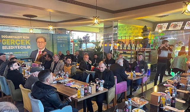 Doğubayazıt Başkan adayı Çelik, köy muhtarları ile iftar sofrasında buluştu