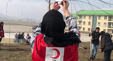 Doğubayazıt’ta 8 Mart Dünya Kadınlar Günü'nde fidan dikildi