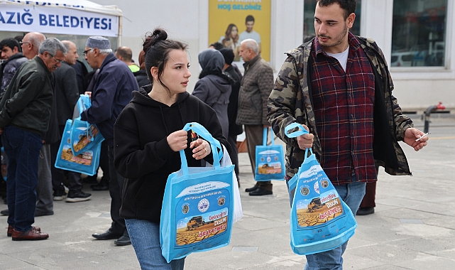 Elazığ Belediyesinden can dostlara 10 ton mama ve kuş yemi desteği