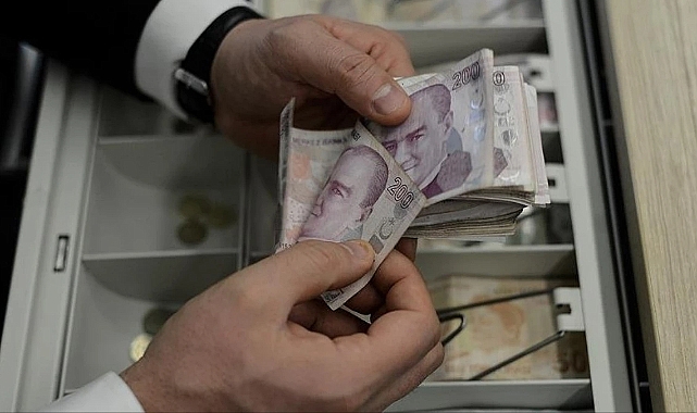 Emekli ikramiyesi ne zaman yatacak 2024? Ramazan Bayramı emekli ikramiyesi ne kadar, ayın kaçında yatıyor?