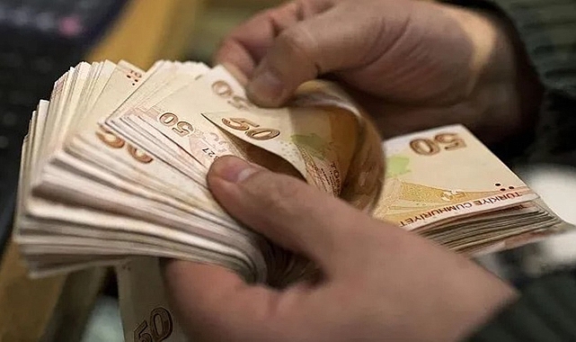 Emeklilere Müjdeli Haber: 4.500 TL Ekstra Zam ve 3600 Ek Gösterge Yolda!