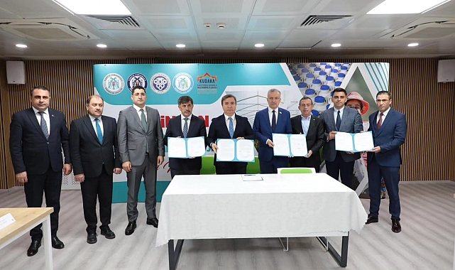 Erzincan Tarım ve Hayvancılık Kırsal Kalkınma Projeleri Protokol İmza Töreni düzenlendi