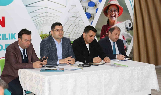 Erzincan'da Sera alanlarının kullanımı konusunda bilgilendirme toplantısı düzenlendi