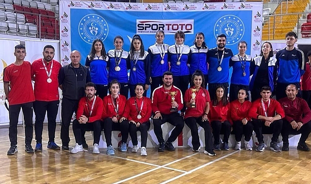 Erzincanlı sporcular başarıdan başarıya koşuyor