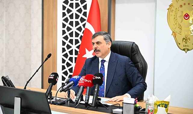 Erzurum Valisi'nden dilenci uyarısı: "İhtiyacı olan bizlere gelsin"