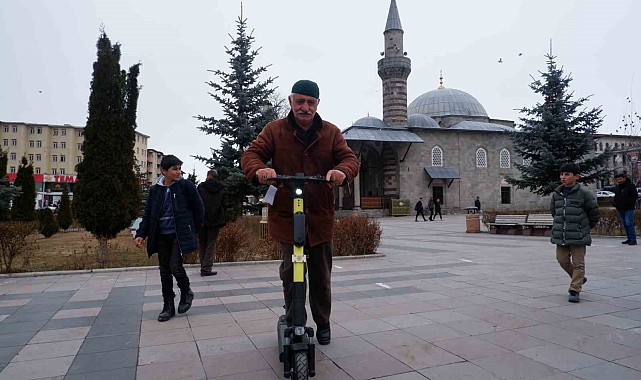 Erzurum'da scooterlar yollara çıktı, ihtiyarlar scooterı sevdi