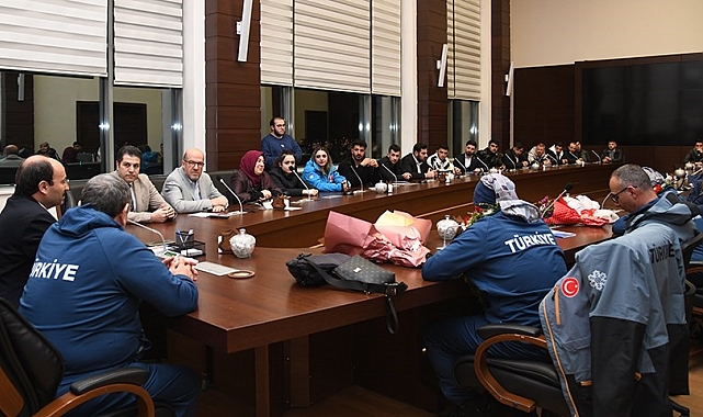 ETÜ'nün gururu Bingül kardeşler için karşılama töreni düzenlendi