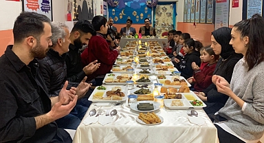 Hamur’da iftar programı düzenlendi