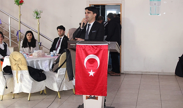 Hamur'da Öğretmenlerin 8 Mart Dünya Kadınlar Günü Buluşması