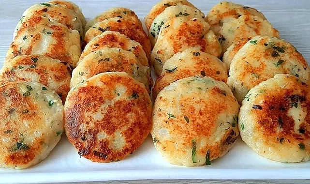 Hızlı, kolay ve Lezzetli: 2 patates ile muhteşem kahvaltılık tarifi