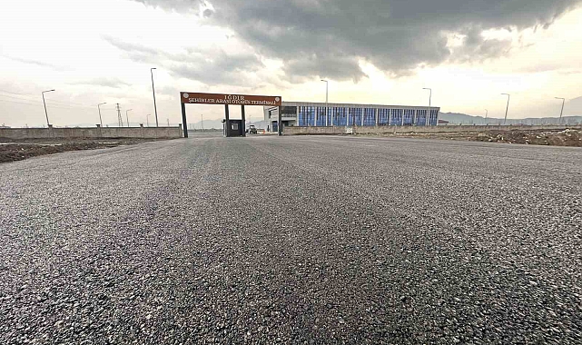 Iğdır'da sıcak asfalt çalışması