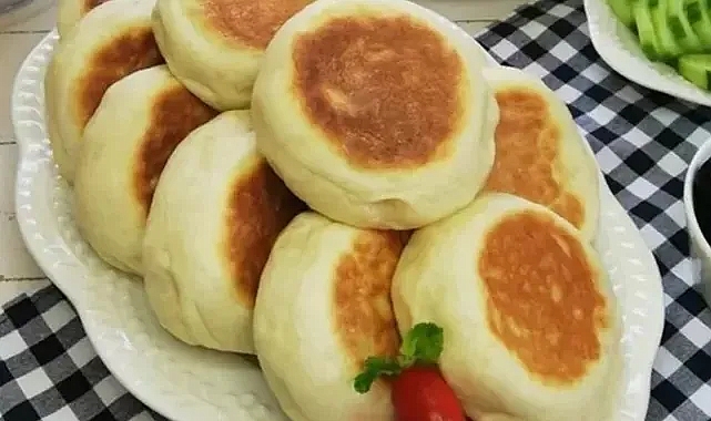 Kahvaltıda yeni trend: Herkesin bayılacağı Mini Bazlama tarifi