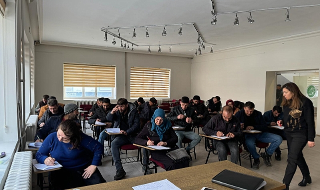 Kars’ta sürü yöneticiliği kursu sona erdi
