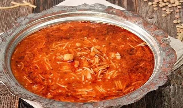 Kışın içinizi ısıtacak efsane lezzet: Hanımağa Çorbası nasıl yapılır, püf noktaları neler?