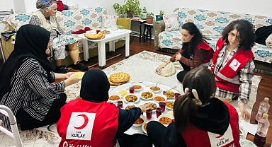 Kızılay Doğubayazıt Şubesi, Asırlık Çınarlarla “Gönül Sofrası” kurdu