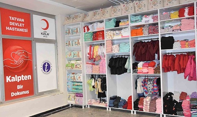 Kızılay'dan üniversite ve hastaneye konfeksiyon mağazası