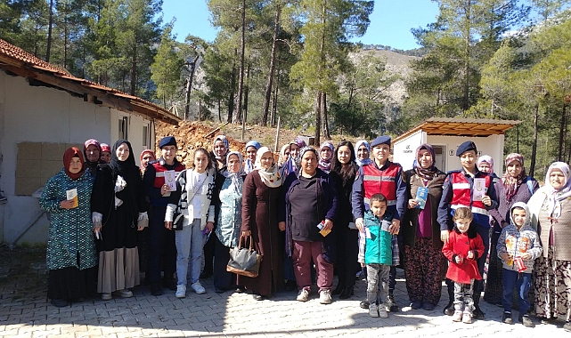 Köyceğiz’de kurumlar ortaklaşa kadınlara seminer programı düzenledi