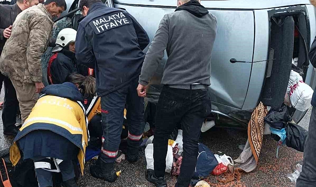 Malatya'da 3 ayrı trafik kazasında 7 kişi yaralandı