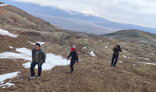 Malezyalı dağcılar, Nuh’un Gemisinin izi olduğu iddia edilen bölgeyi ziyaret etti