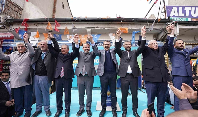 Milli Eğitim Bakanı Tekin Erzurum'da