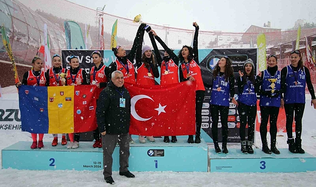 Millilerimizden Kar Voleybolunda 3 Madalya