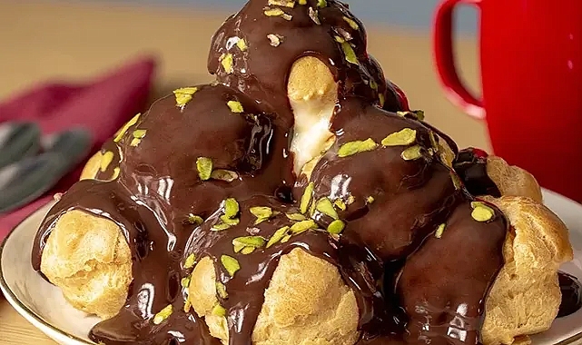 Pastanelere taş çıkartın: Herkesin yapabileceği kolay Profiterol tarifi