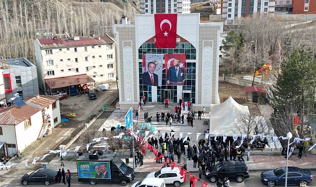 Pazaryolu kültür merkezi açıldı