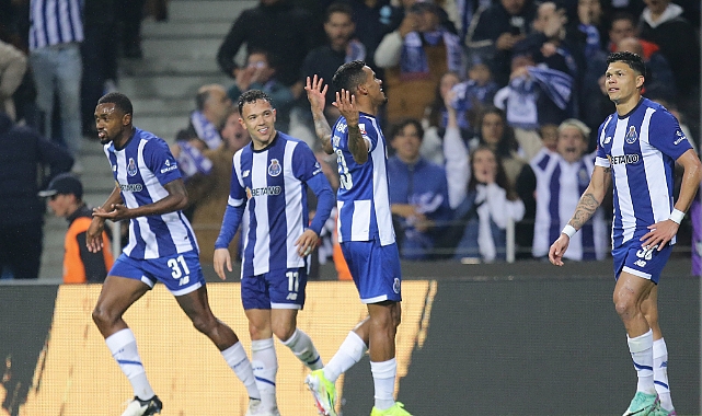 Portekiz derbisinde kazanan 5 golle Porto oldu
