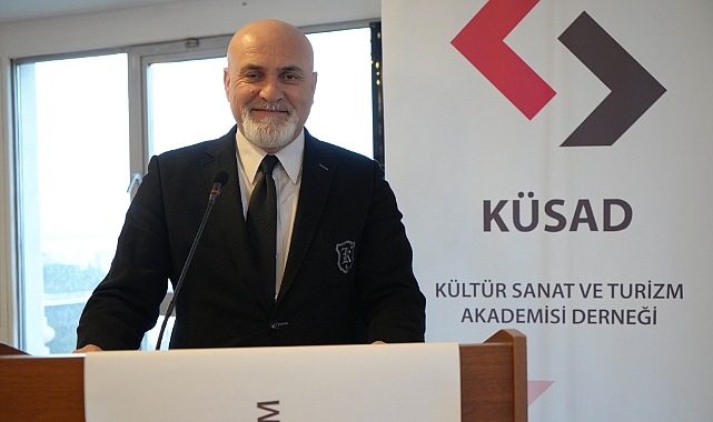 Prof. Dr. Eker: “Kültür savaşları çağındayız”