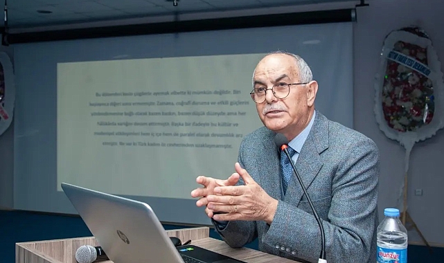 Prof. Dr. Kafkasyalı tarafından Geçmişten Günümüze Türk Kadını konferansı verildi