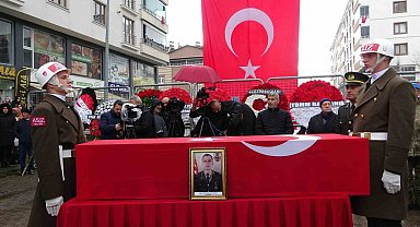 Şehit Tabip Teğmen Hulusi Elçi Bingöl'de son yolculuğuna uğurlandı