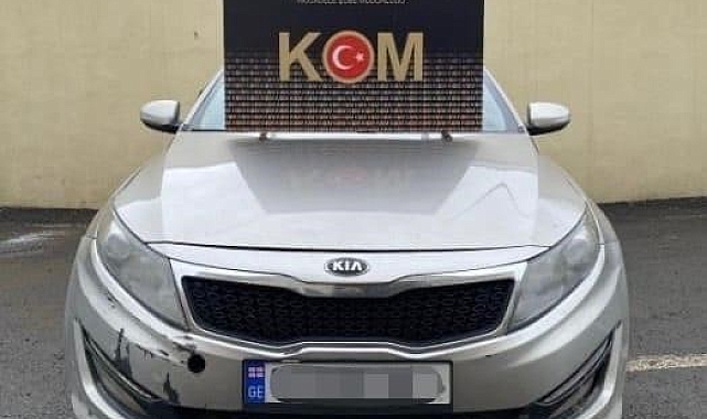 Selim'de gümrük kaçağı otomobil ele geçirildi