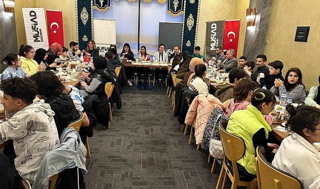 Sevgi evi çocuklarına iftar