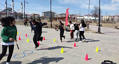 “Sosyal Medyadan Sosyal Meydana” Projesine Ağrı’dan yoğun ilgi