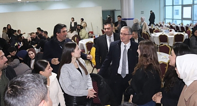 Taşlıçay'da öğretmenler iftar sofrasında bir araya geldi