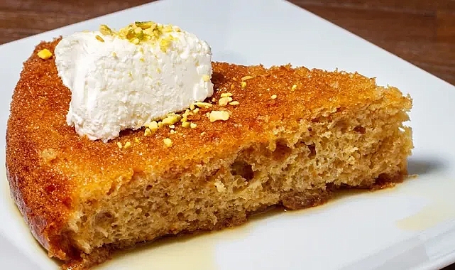 Tatlı düşkünlerinin yeni favorisi: Karamel şerbetli Ekmek Kadayıfı tarifi